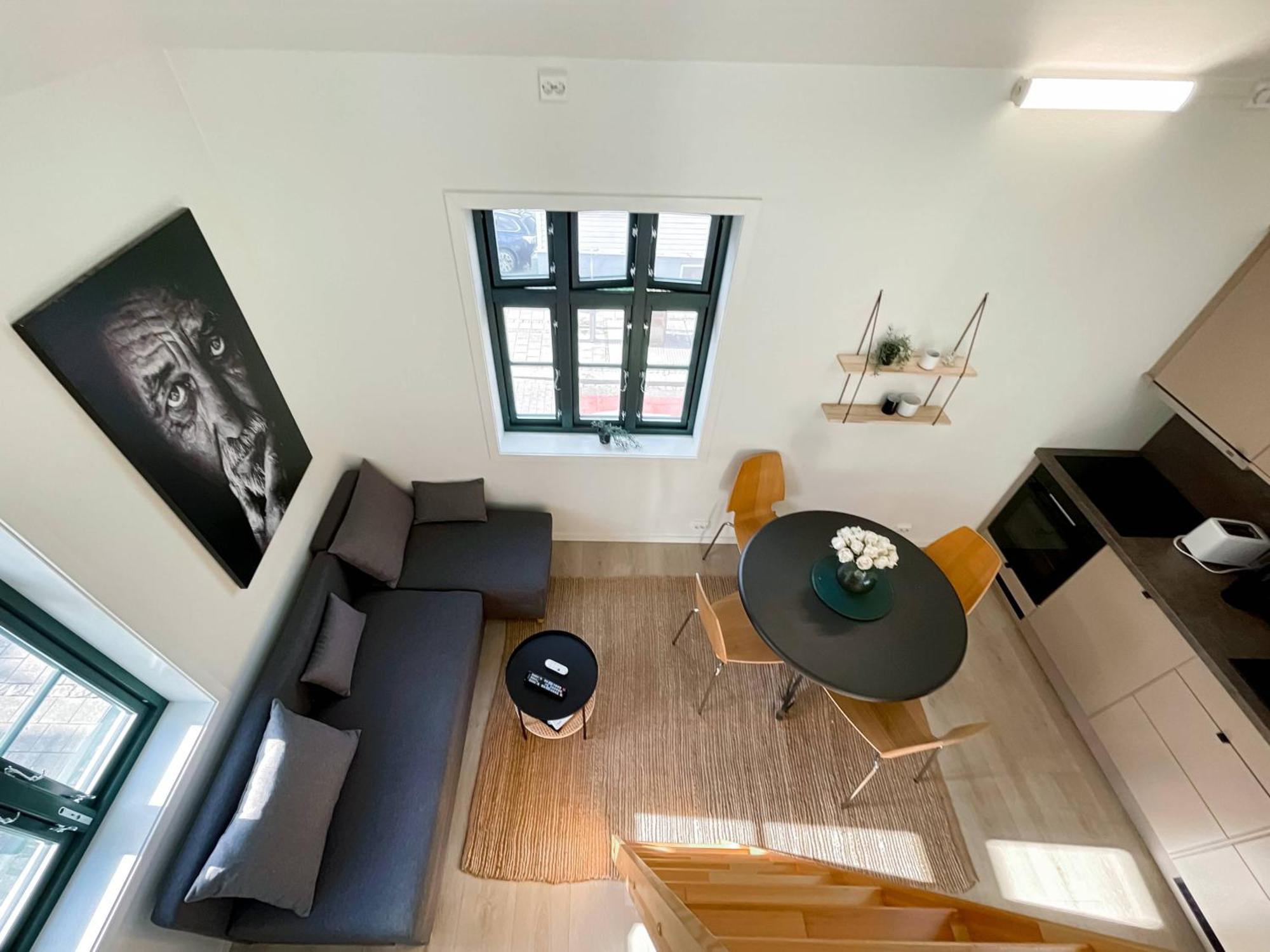 Apartamento Vibrant On Bustling Street, Above A Restaurant Perfect For Tourists, Stavanger
