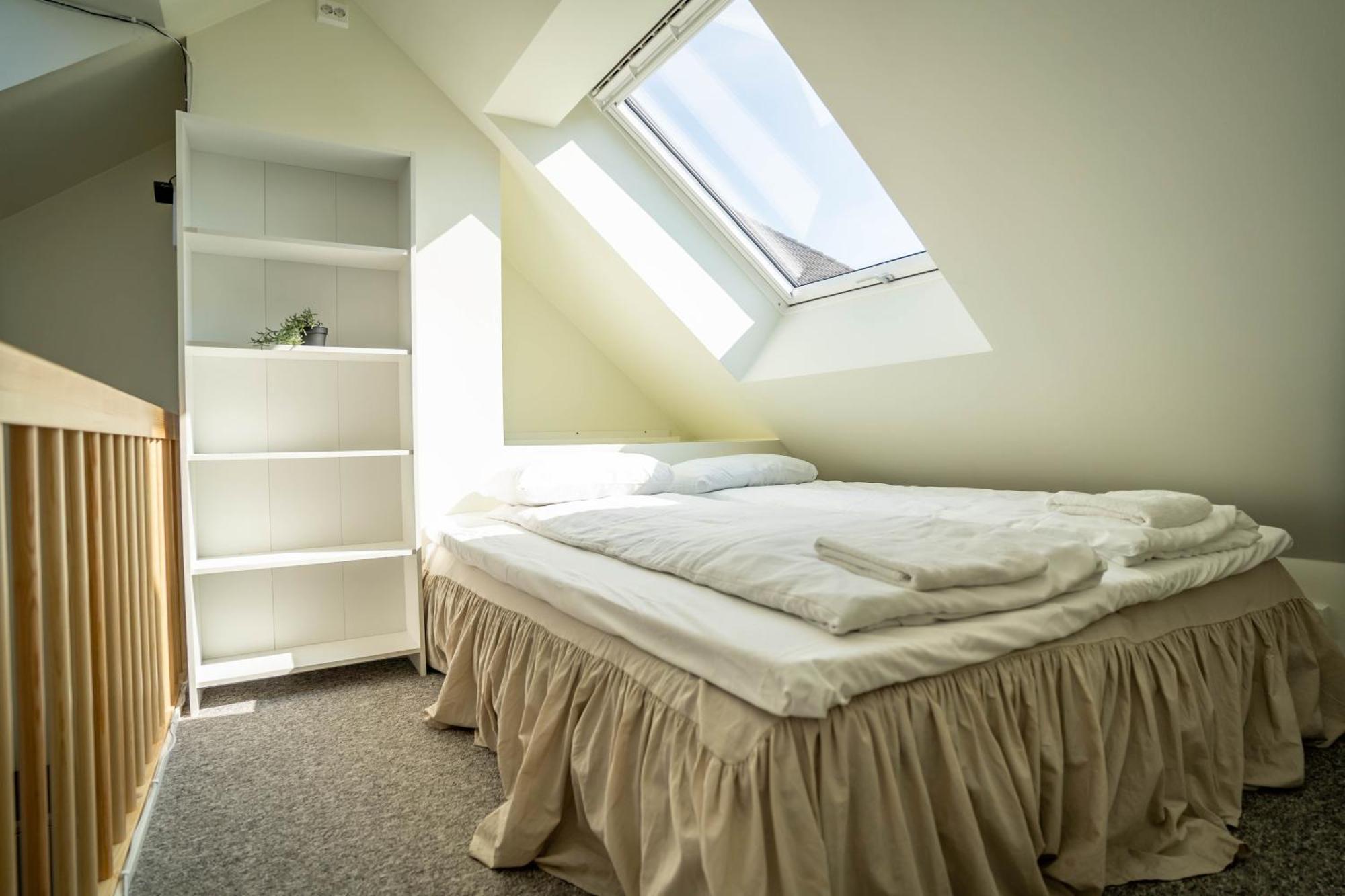 Apartment Vibrant On Bustling Street, Above A Restaurant Perfect For Tourists, Stavanger