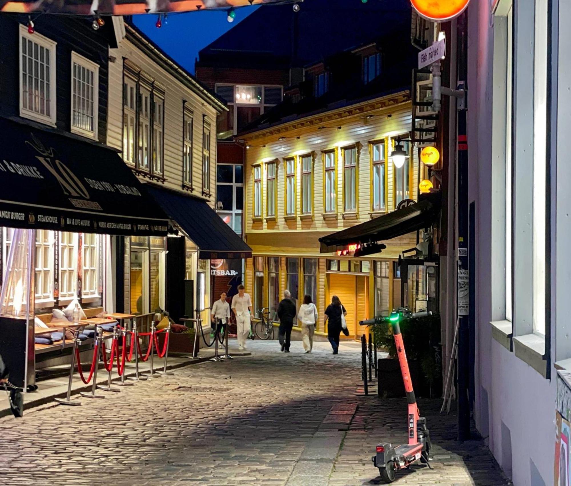 Apartment Vibrant On Bustling Street, Above A Restaurant Perfect For Tourists, Stavanger