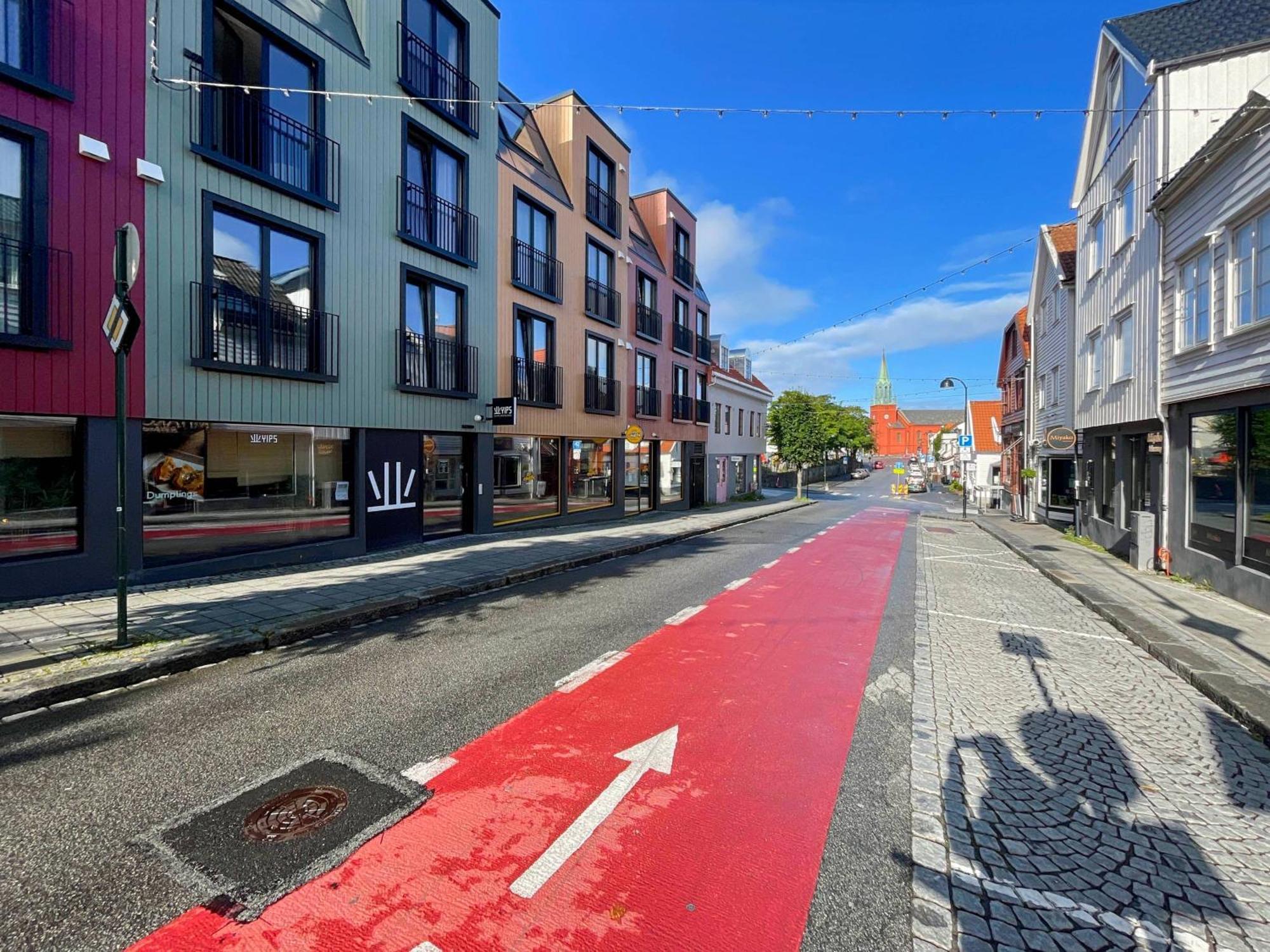 Vibrant On Bustling Street, Above A Restaurant Perfect For Tourists,